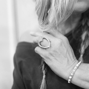 EROS HEART Ring | Silver